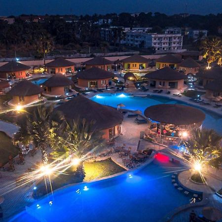 Bamboo Village Resort Kololi Exterior photo