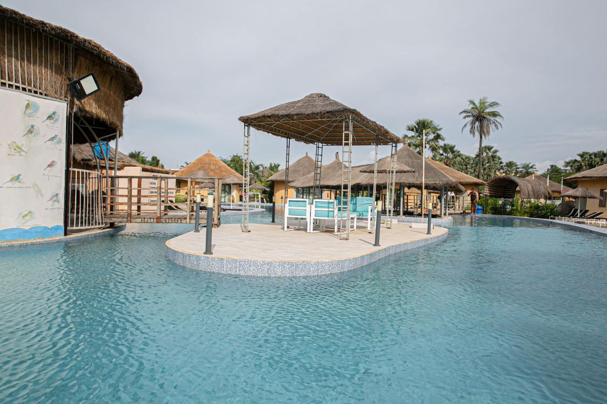 Bamboo Village Resort Kololi Exterior photo